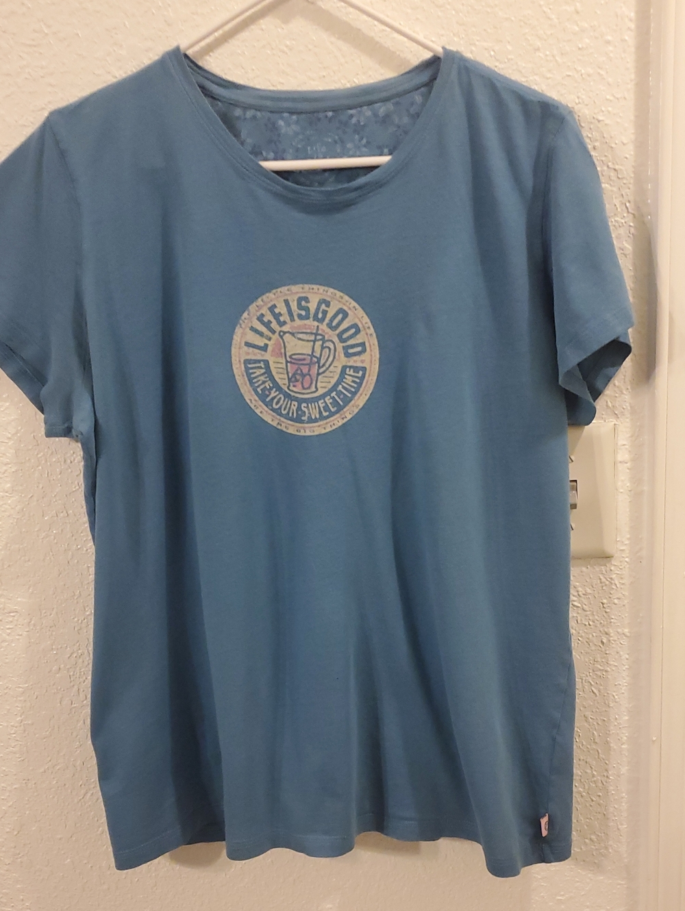 Life Is Good Women's Short Sleeve Tee - Blue with Cream Graphic